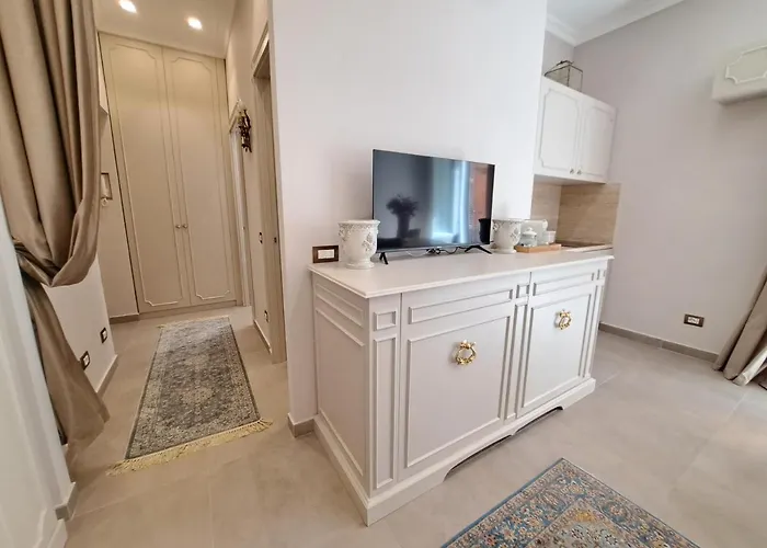 Della Vite 27 Apartment