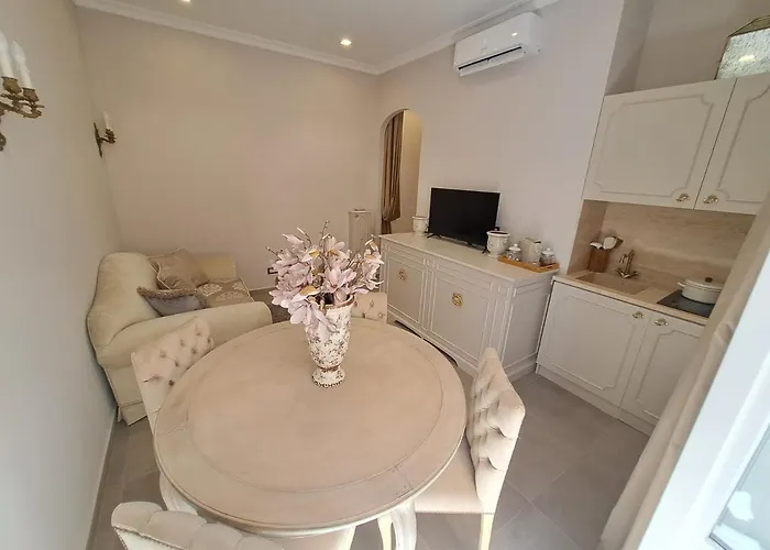 Della Vite 27 Apartment *
